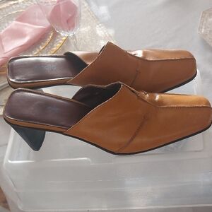 Brown Leather Made In Brazil Women's Mules Sz 9 M NICOLE